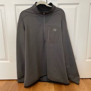 GREY Men’s Arcteryx Polartec Pullover